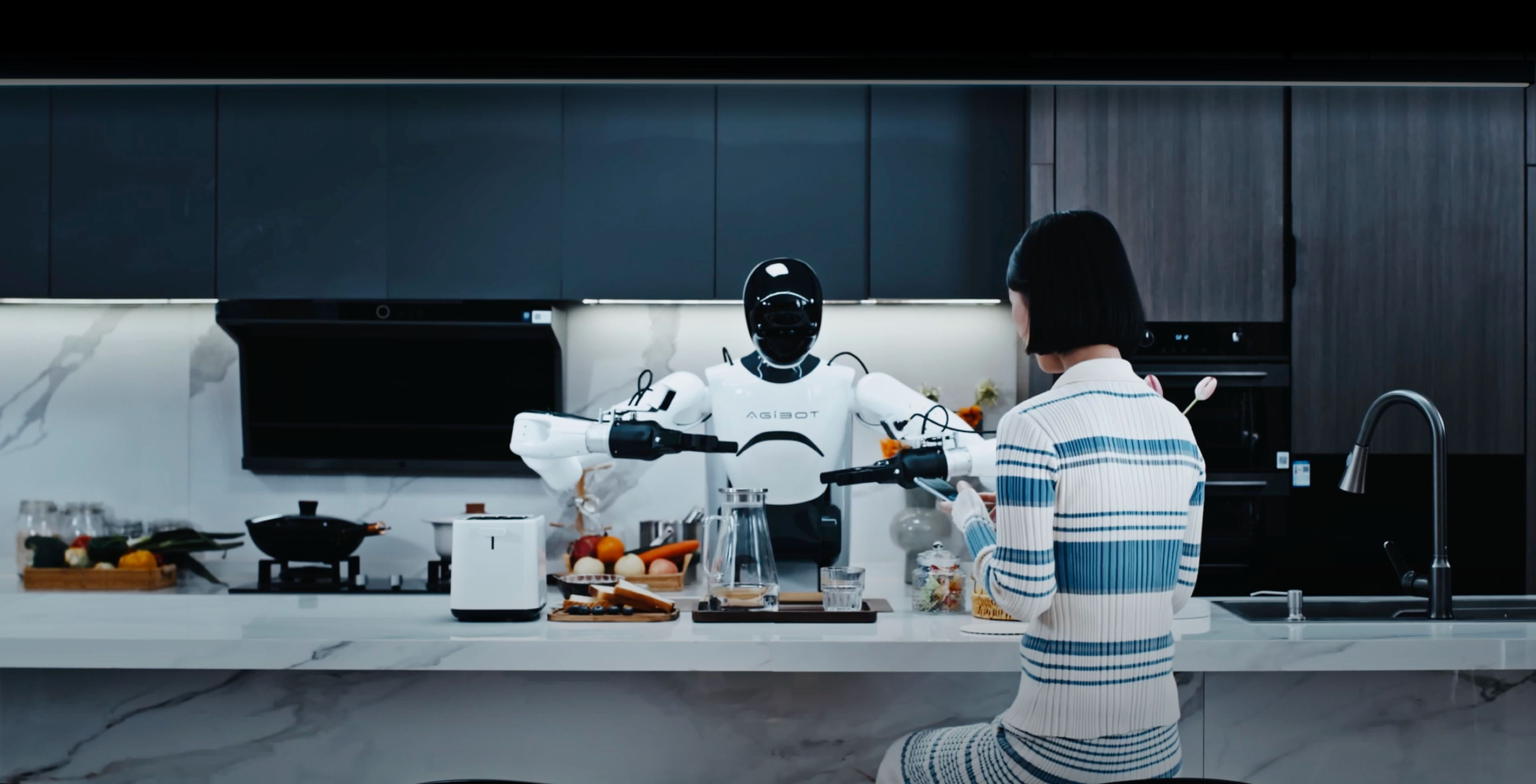 VSport-胜利发布！ Genie Studio：行业首款具身智能一站式开发平台